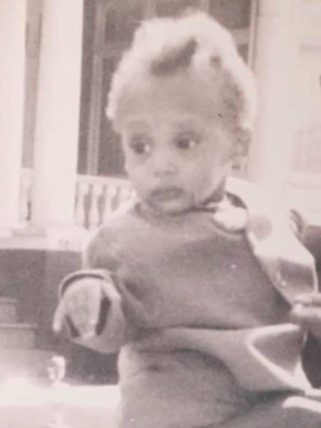   Stayce Holte ha attualmente 50 anni