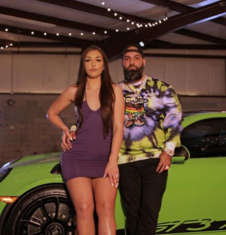   Il fidanzato di Savannah Dexter, Brabo Gator