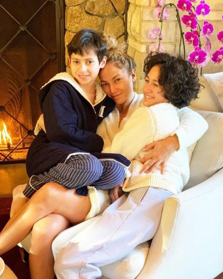 Jennifer Lopez con sus mellizos (1)
