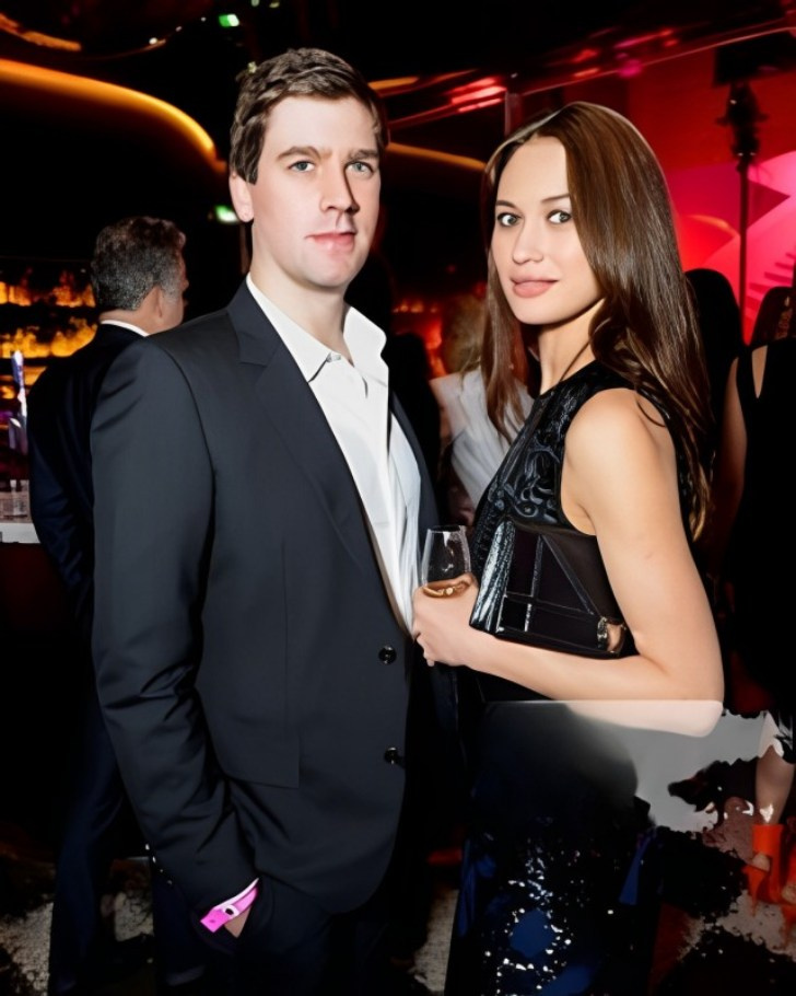 Olga Kurylenko con su ex novio Max Benitz
