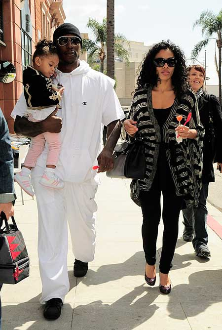 Norma Gibson y Tyrese con su hija
