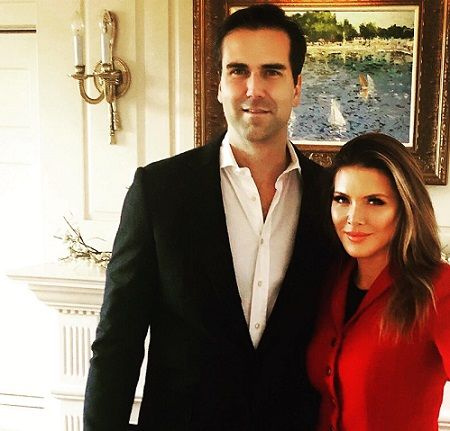   James A. Ben è sposato con Trish Regan da un po