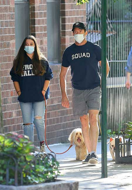 Ava Eliot Jackman com seu pai