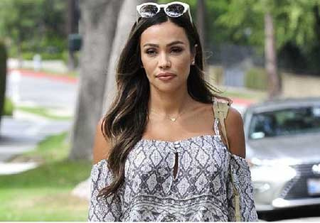   Tony Gonzalez' wife and television personality, October Gonzalez