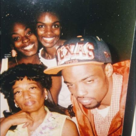 Tamika's Kids With Their Grant Mother