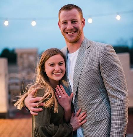   Anello di fidanzamento Carson Wentz.