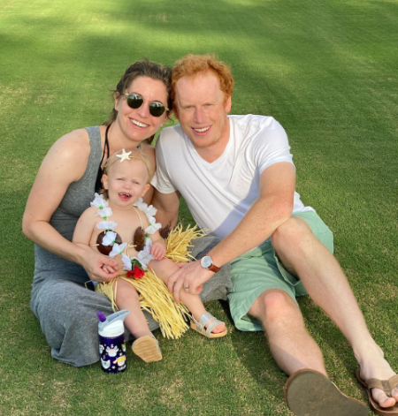 Reed Cross Howard con su esposa Ashley y su hija Aspen