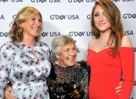   Traci Wald con la madre Helen e la figlia Lily