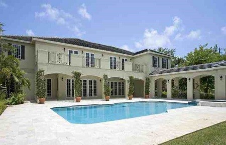 Big Show reside en su casa en Florida.