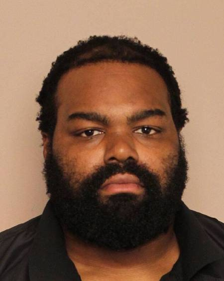 Foto policial de Michael Oher Carga de Uber