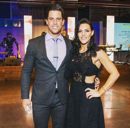   Ohai è sposato con Brian da oltre otto anni.