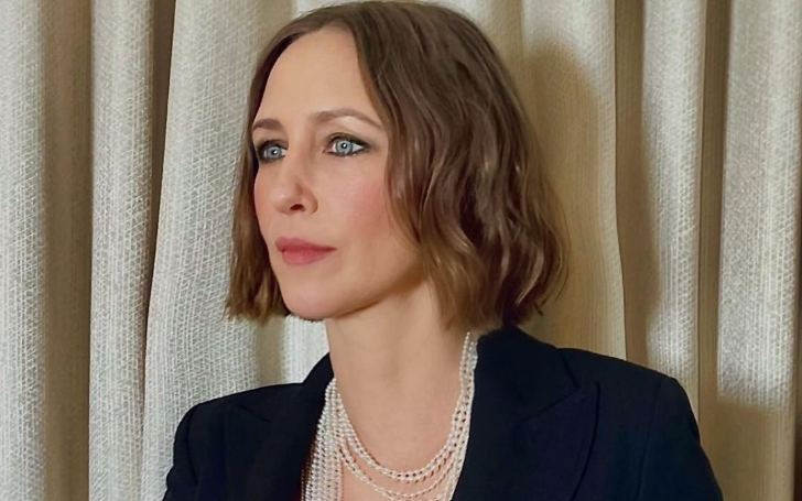 Quem é Vera Farmiga Marido? Ela é casada?