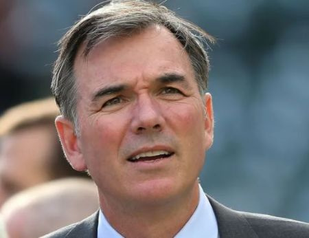 Billy Beane rechazó varias ofertas para dejar los Oakland Aethletics por su hija, Casey.