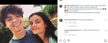   Sam y Elysia, cuando estaban juntos, compartieron algunas o dos fotos de ellos mismos llevándose el uno al otro's sides. 