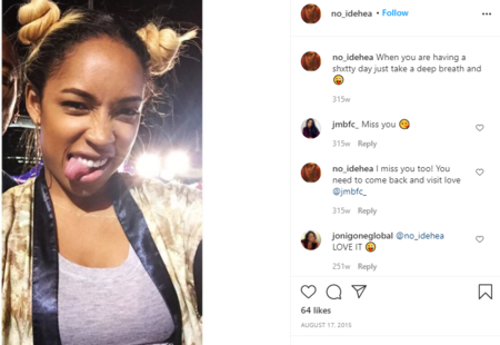   Dehea Abraham ha iniziato a frequentare Lloyd nel 2015