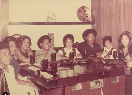 Linda Trippeter Pai e irmãos