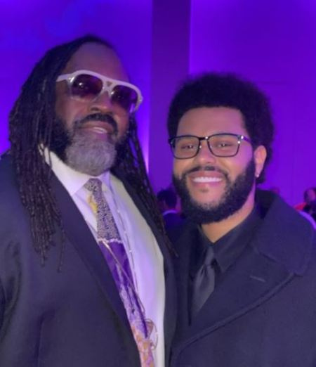   Annabella Coleman nació de su padre, Kazembe Ajamu Coleman. Su padre es afroamericano, con raíces en Arkansas. Ella es la tercera de los cinco hijos de Kazembe de su relación anterior.