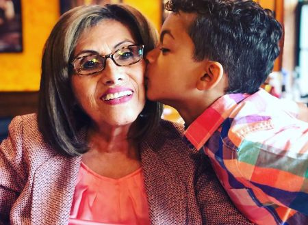   Giovane e famoso, Osorio ha un background familiare solidale