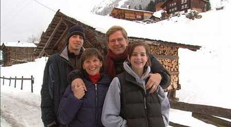 Anne Steves e il suo ex marito Rick Steves con i loro figli