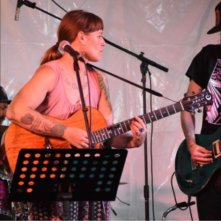 kelly macillis' daughter Kesley Tillman is a singer