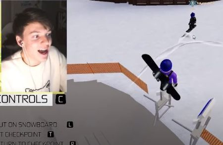   Streamer di Twitch, Weston Koury è originario della Carolina del Nord.