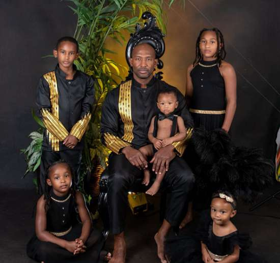   Ragazzi Martell Holt