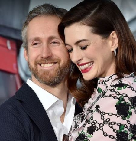 Anne Hathaway e Adam Shulman se casaram em setembro de 2012 na Califórnia