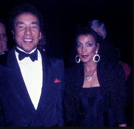   Smokey Robinson e la sua prima moglie Claudette Rogers