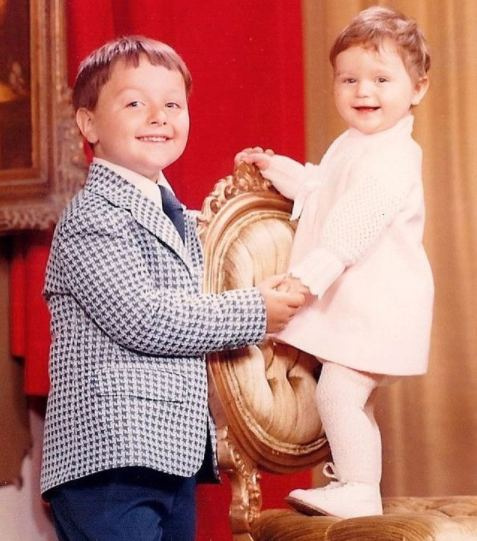   Felice Bastianich ha avuto due figli.