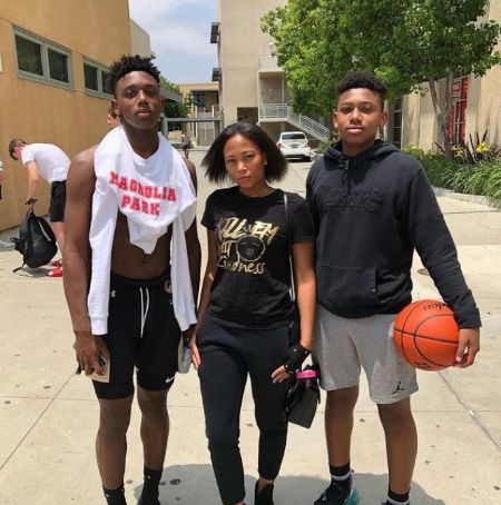 Inty Miller con i suoi fratelli Mercy ed Hercy