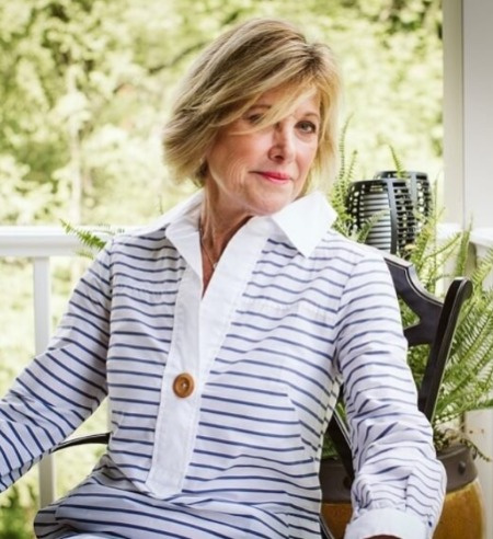 Karen Lawrence tiene actualmente más de 60 años.