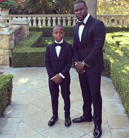 Hendrix Hart fue su padre.'s best man at his second wedding
