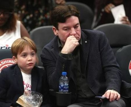 Paulina Myers' elder brother, Spike Myers and their father, Mike Myers in Dec 2019.