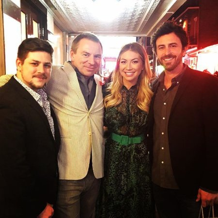 Stassi avec Beau, son père et son frère.