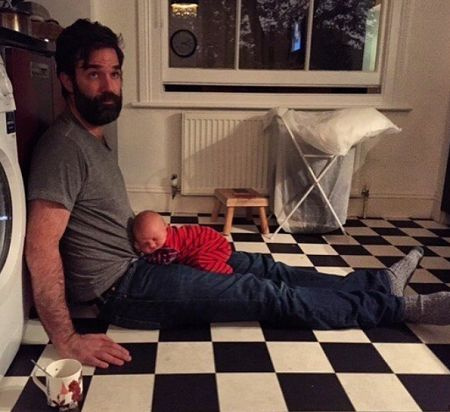   Rob Delaney mit seinem verstorbenen Kind Henry