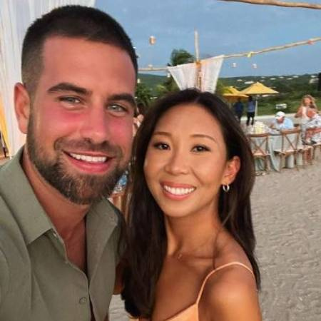   Natalie Lee e sta uscendo con il suo ragazzo Blake Moynes nel 2022