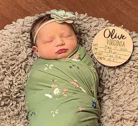   India Everett's daughter