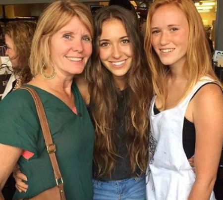 Mark K Daigle, el padre de la cantante Lauren Daigle, es ejecutivo de ventas.