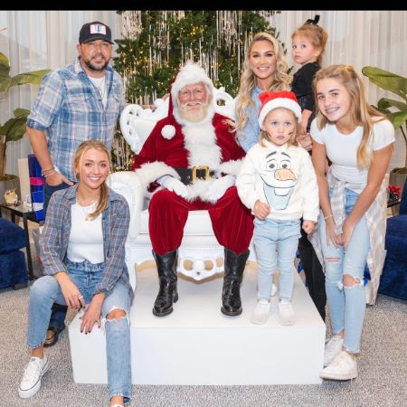   Keeley Williams con su familia