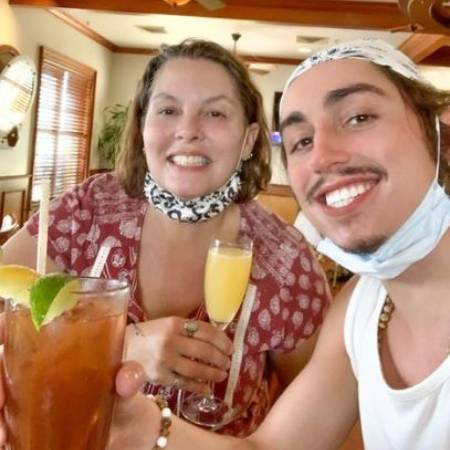 Il cantante americano Josh Kiszka e sua madre Karen Kiszka