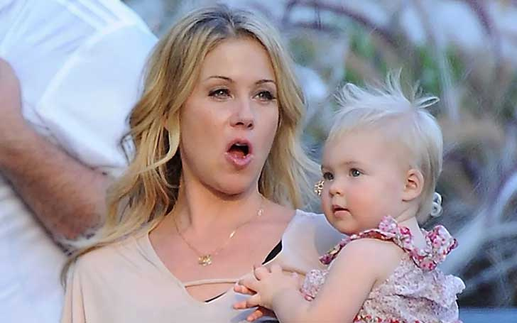 Conheça Sadie Grace LeNoble, detalhes sobre a filha de Christina Applegate