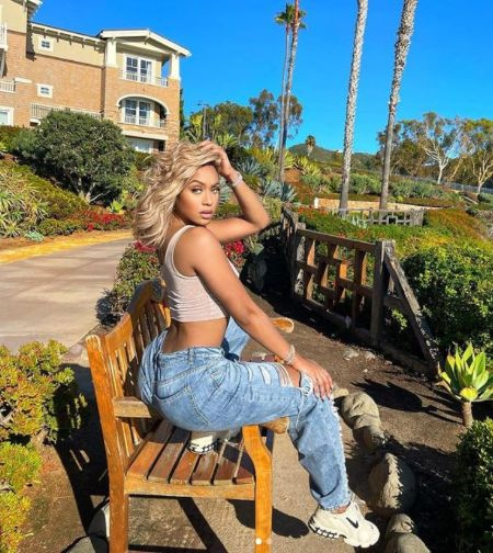   Jilly Anais è anche una modella