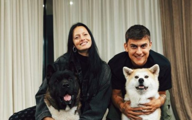 Oriana Sabatini; Quem é a namorada modelo e cantora do jogador de futebol Paulo Dybala