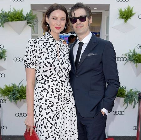 Caitriona Balfe e o marido Tony McGill estão casados desde 2019