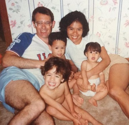 Padres y hermanos de Andrea Thoma.