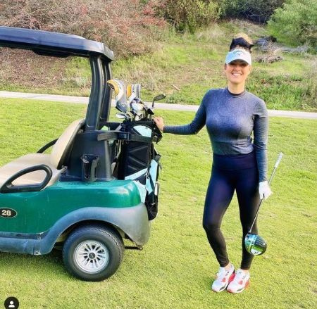 Amanda Balionis é repórter de golfe da CBS Sports