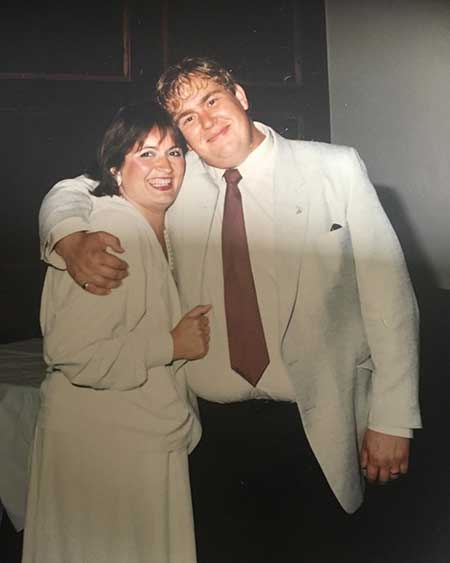   Rosemary Margaret Hobor y su difunto esposo, John Candy juntos