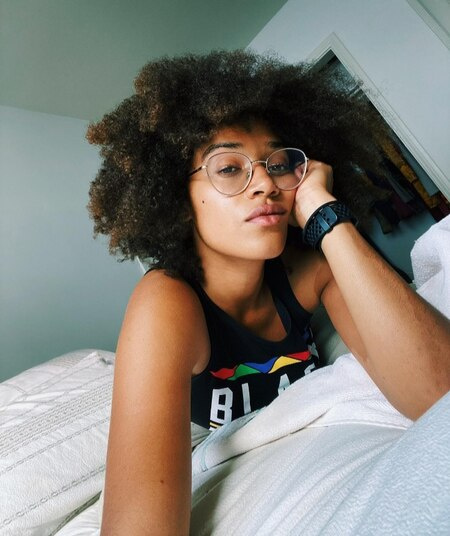   Drehbuchleser und Don Cheadle's daughter Imani Cheadle