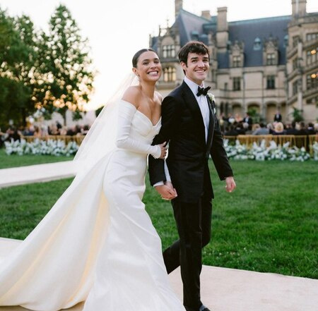   Aaron con la sua sposa Connar