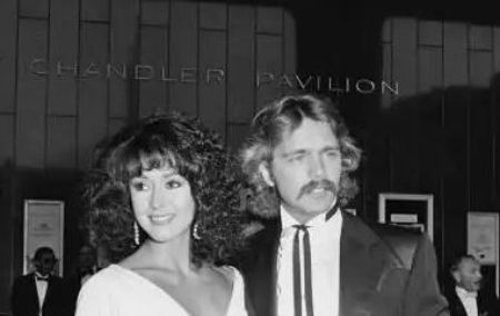   L'ex giornalista e conduttrice di spettacoli Tawny Little con il suo ex marito John Schneider ai 57 ° Academy Awards nel marzo 1985